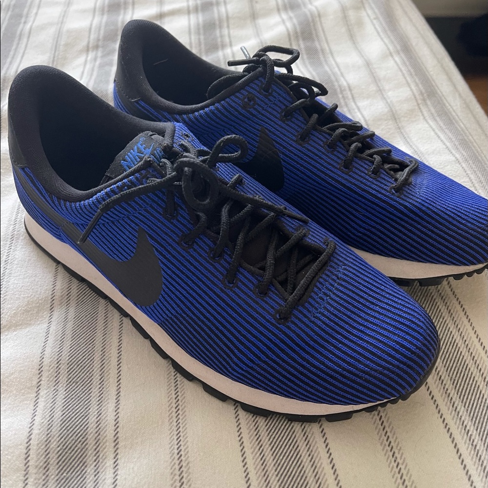 nike sneakers